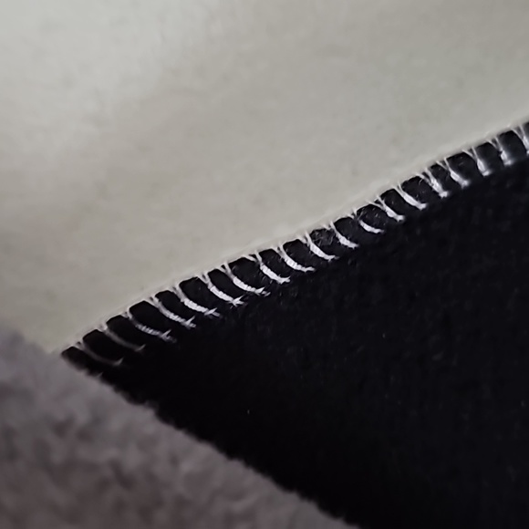 Top - Picture 3 of 5